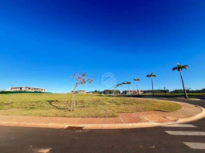 Condomínio de Alto Padrão com Estrutura de Resort Fazenda da Grama Itupeva - Sp.