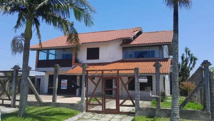 VENDO CASA EM IMBÉ- RS