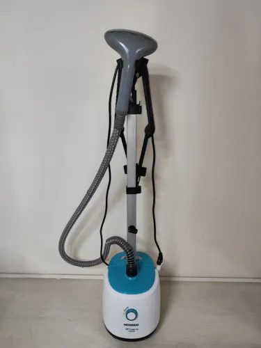 Passadeira a vapor Mondial