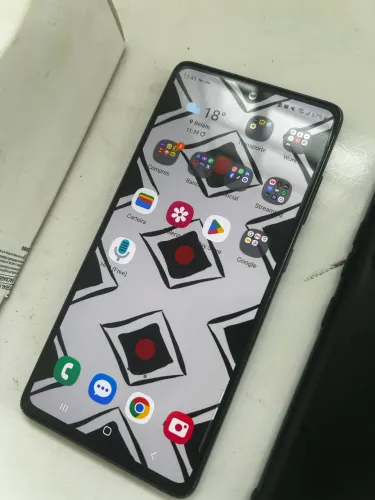 SAMSUNG S20 na caixa