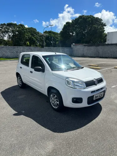 Fiat Uno Attractive 1.0 EVO Fire Flex 8V 5P 2015