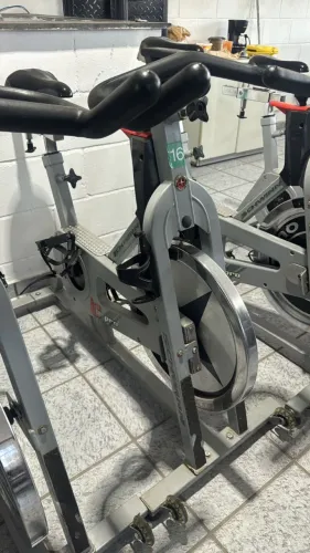 Tenho 10 bike spining ic pro shiwini pronta entrega!!