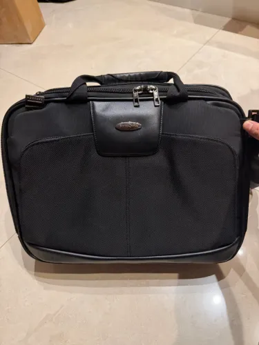 Bolsa executiva samsonite em perfeito estado