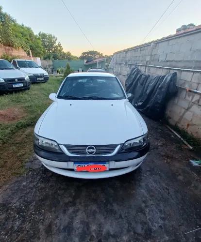 Chevrolet Vectra GL 2.2 / 2.0 MPFI 1999