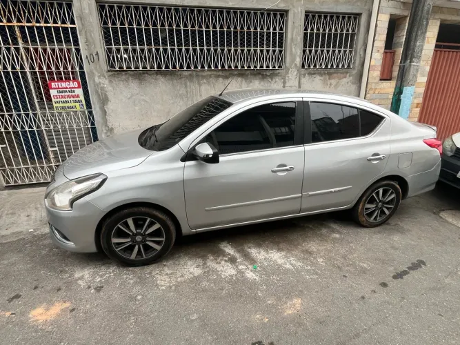 Nissan Versa SL 1.6 16V Flexstart 4P Aut. 2018