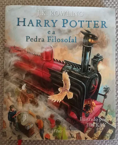 Harry Potter e a Pedra Filosofal - Edição Ilustrada