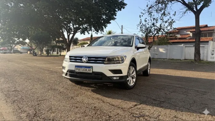 Volkswagen Tiguan Allspac Comf 250 TSI 1.4 Flex 2018