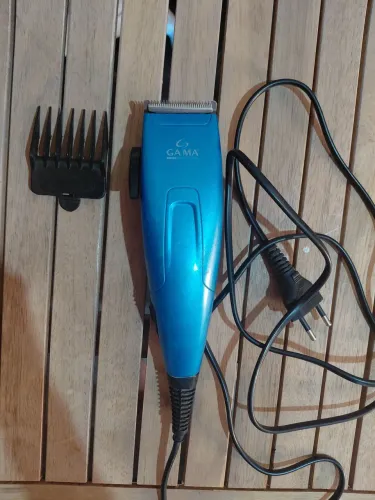 Máquina de Cortar Cabelo GA.MA Italy GM562 - 127V