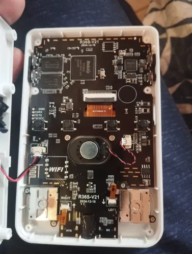 r36s original boyhoom tela com defeito