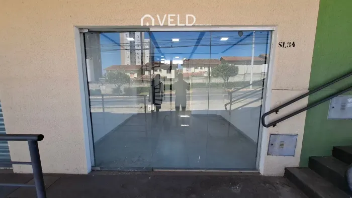 Sala Comercial | 45 m² com mezanino, à venda Vila São Luiz