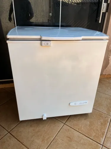 Freezer 201 litros atingindo -22 graus , muito silencioso 