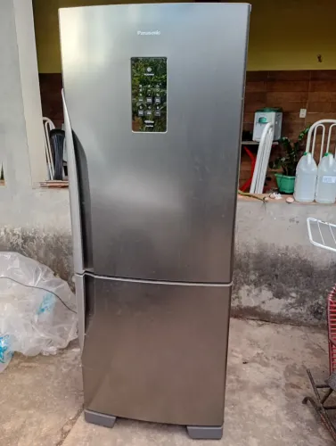 Geladeira Panasonic Frost Free