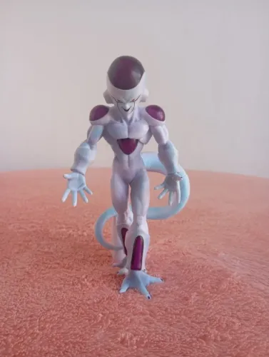 Action Figure Freeza Dragon Ball Z