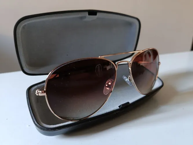 Óculos de Sol Estilo Rayban Original Da Griff Ferrovia Lentes UV UVB Novo Com Estojo 