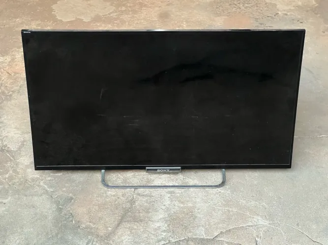 Tv pra retirada de peças Sony 42?