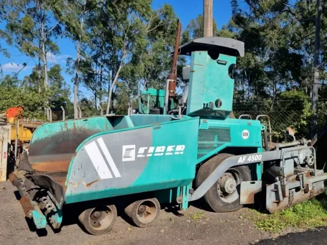 Vibroacabadora Ciber AF4500, ano 2008