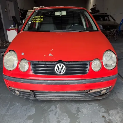 Vw Polo 1.6 8v Gasolina 2004  Sucata para retirar peças * - SUCATA BAIXADA NO