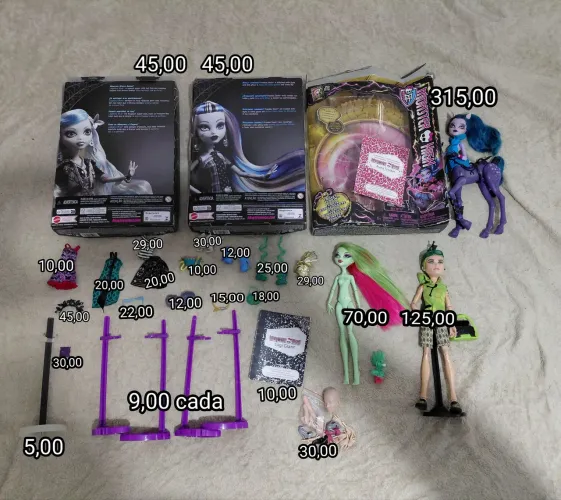 Bonecas e acessórios monster high
