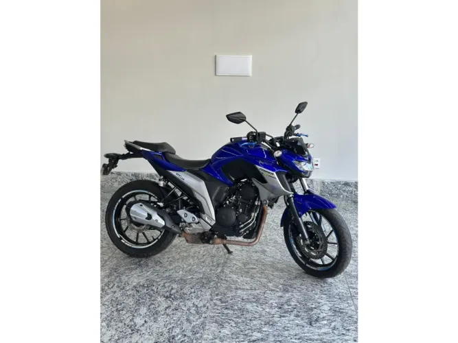 Yamaha Fz25 250 fazer capitã marvel flex 2021