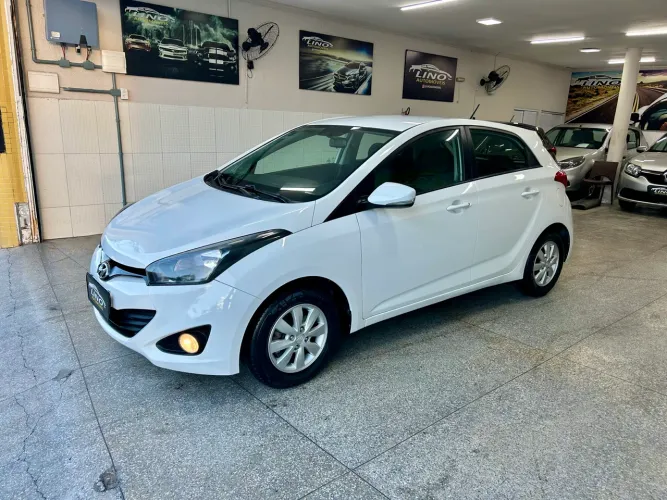 Hyundai HB20 C.style/c.plus 1.6 Flex 16V Aut. 2015