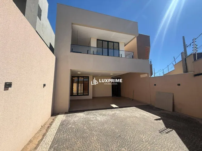 Sobrado com 3 dormitórios à venda, 180 m² por R$ 1.300.000,00 - Plano Diretor Sul - Palmas