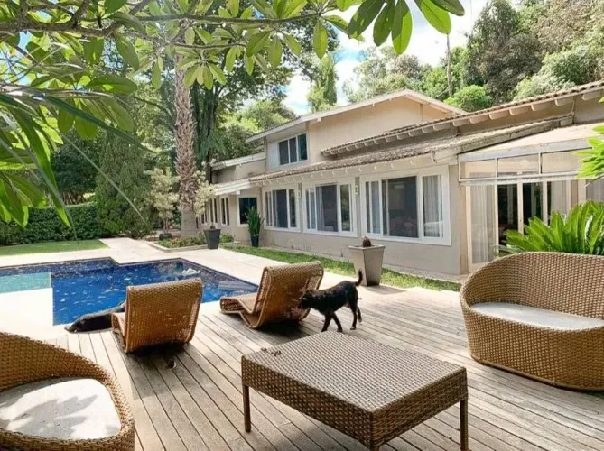 Casa com 5 dormitórios à venda, 700 m² por R$ 6.500.000,00 - Helvétia Country - Indaiatuba