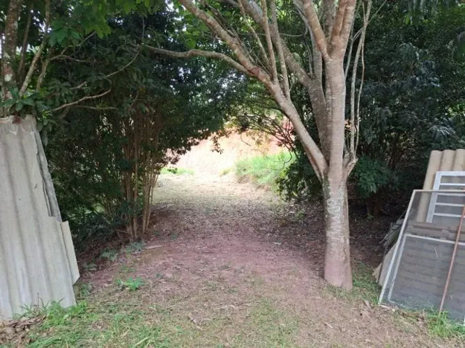 Chácara no Canaã com 1.900m² - Jambeiro - SP