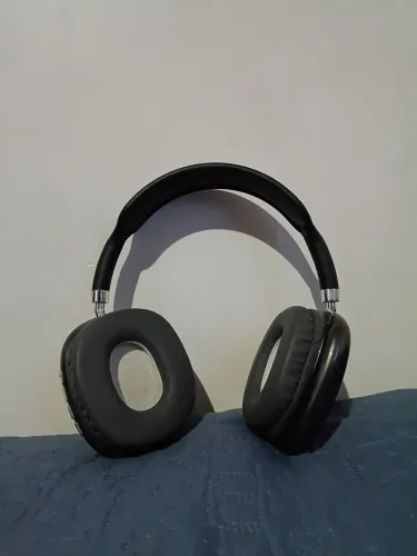 Fone Bluetooth Usado - Bem Conservado