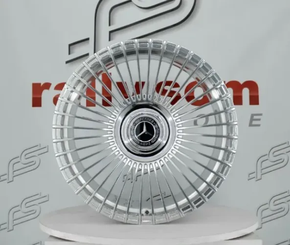Jogo de Roda Mercedes C-63 Polida 5x112 - 20x9 e 20x10,5 Offset 36 e 43 (NV)