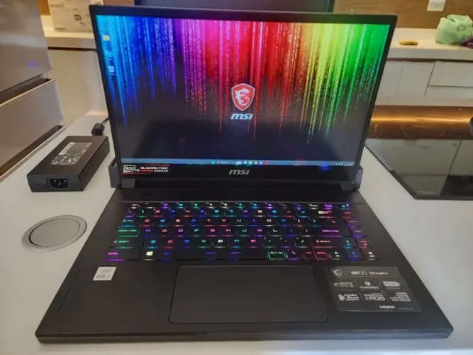 Notebook gamer Msi| Rtx 3080 16Gb vram| i7 10th| nvme 500gb |16gb