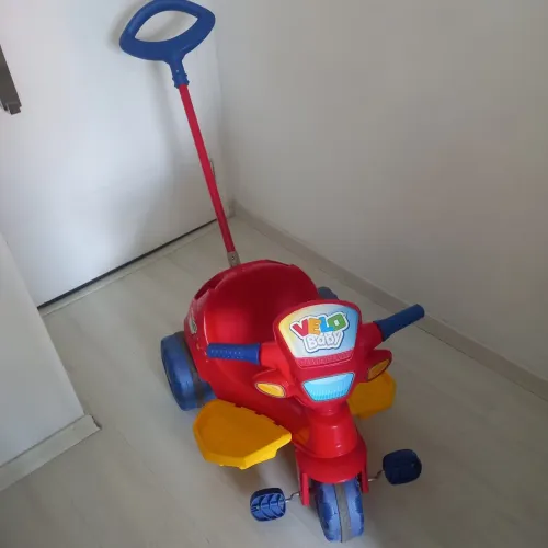Motoca Velobaby Bandeirantes