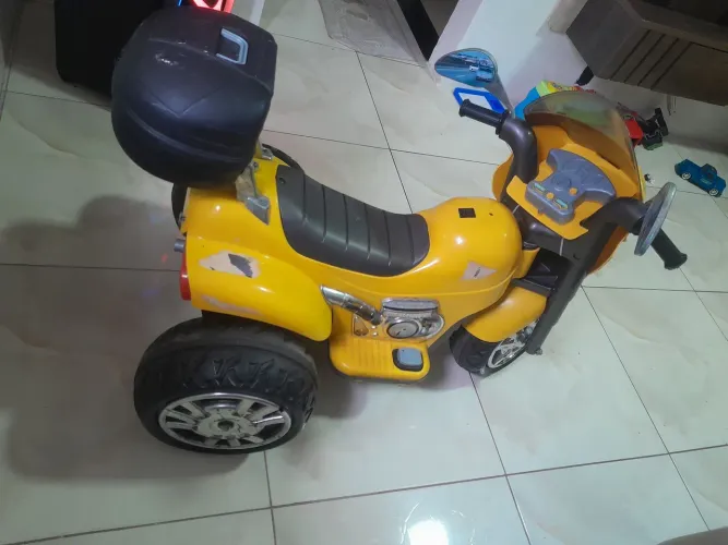 Moto eletrica infantil