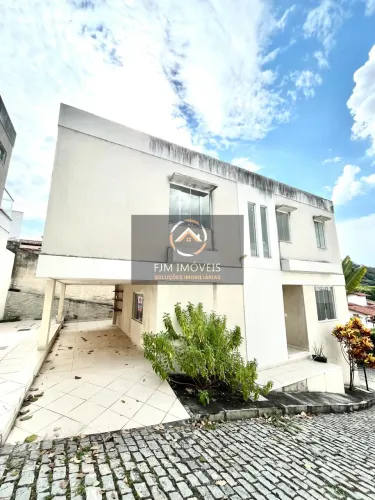 Casa em Vila Progresso, Niterói: 3 Suítes e 4 Banheiros