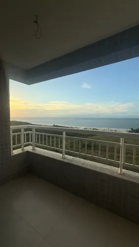 vendo apartamento de frente para o mar com 2 quartos - Ponta do Farol