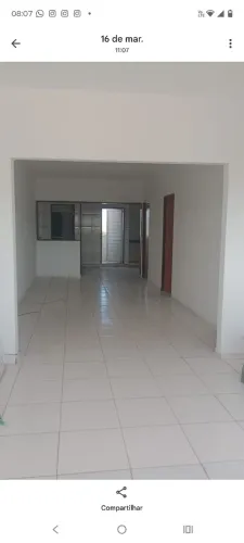 Alugo uma casa 2º andar , Vergel