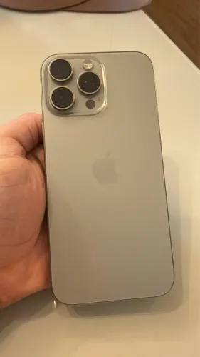 IPHONE 16 PRO MAX - 256GB - 94%