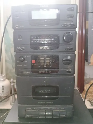 Mini System Vintage Casio - Rádio e Toca-Fitas (K7)