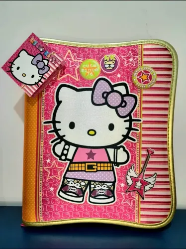 fichário hello kitty 2009 a4 - c/ garra removível