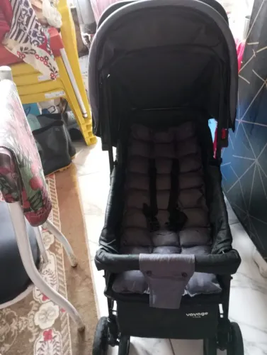 Carrinho de bebê cosco