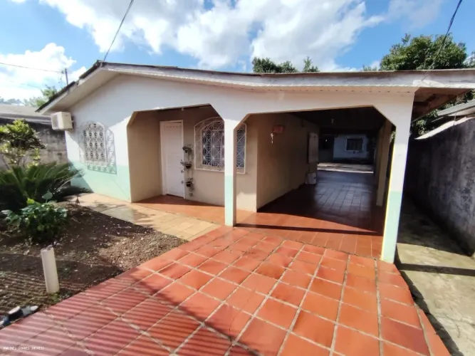 Casa para Venda em Foz do Iguaçu, Porto Meira, 4 dormitórios, 2 banheiros, 2 vagas
