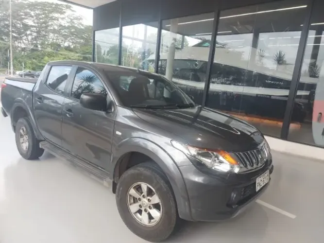 Mitsubishi L200 Triton Sport GLS 2.4 CD Diesel Mec. 2018