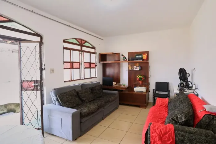 Casa à Venda - Santa Cruz, 4 Quartos, 360 m2