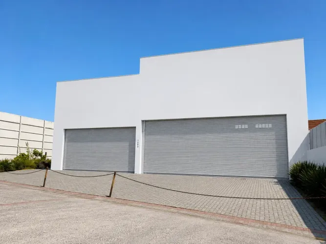 Loja de Esquina em Frente ao Shopping Pelotas - Até 510 m²