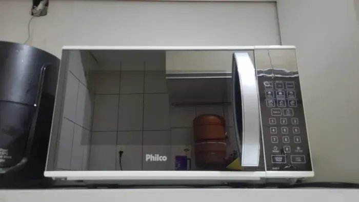 Micro-ondas Philco PMO21E 21L