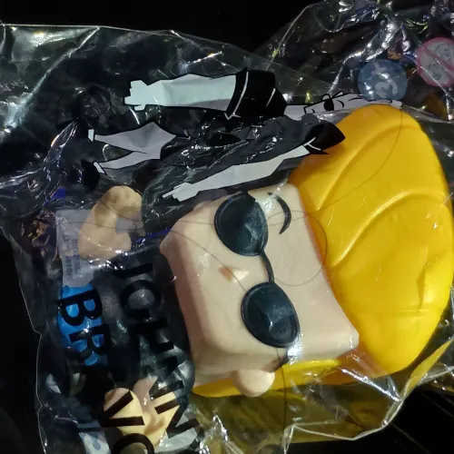 Colecione o icônico Johnny Bravo do Cartoon Network!