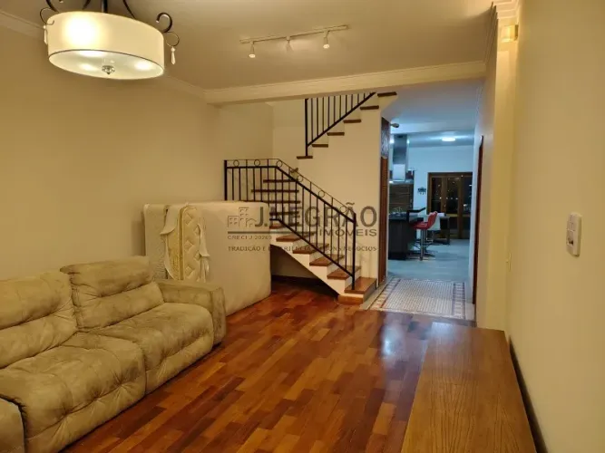 Imperdível oportunidade: Casa à venda em São Paulo-SP, Vila Moinho Velho - 3 quartos, 1 su