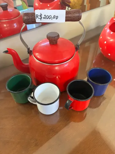 Kit bule de chá + canecas 
