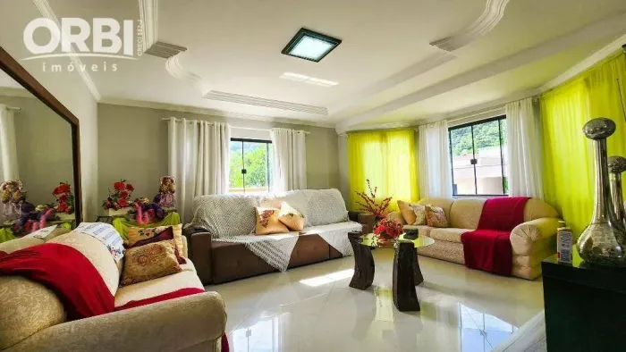 Casa com 5 dormitórios à venda, 269 m² por R$ 1.100.000 - Bela Vista - Gaspar/SC | Orbi Im
