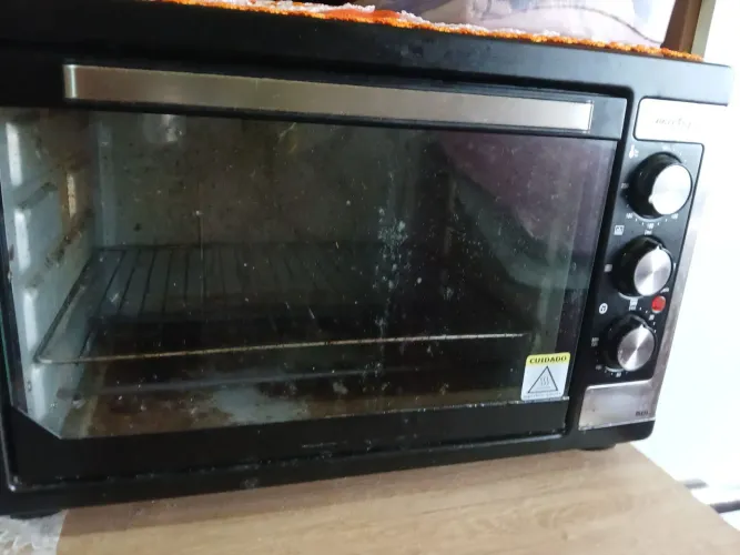 Vendo um forno usado já