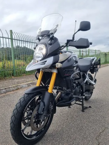 DL1000 V-Stron 2018 Lindíssima
